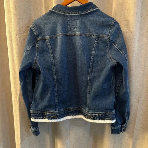Universal Thread Freeborn Jean Jacket Size L. Customized Crocheted Trim. - Picture 2 of 8